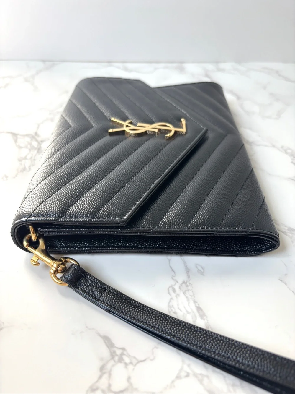 Saint Laurent authentic saint